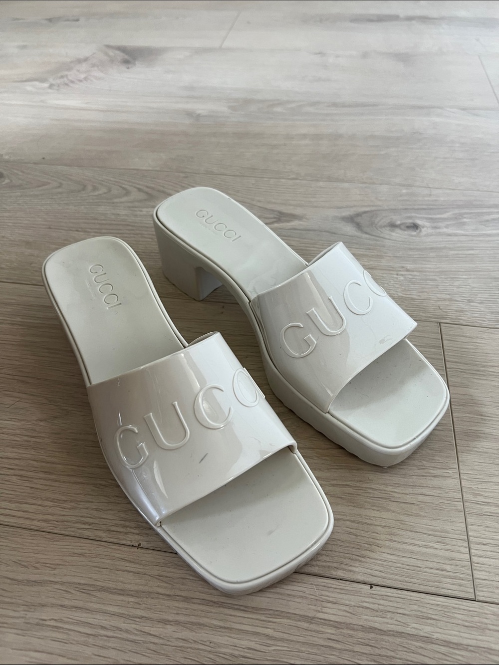 Gucci White Patent Logo Slide Mules